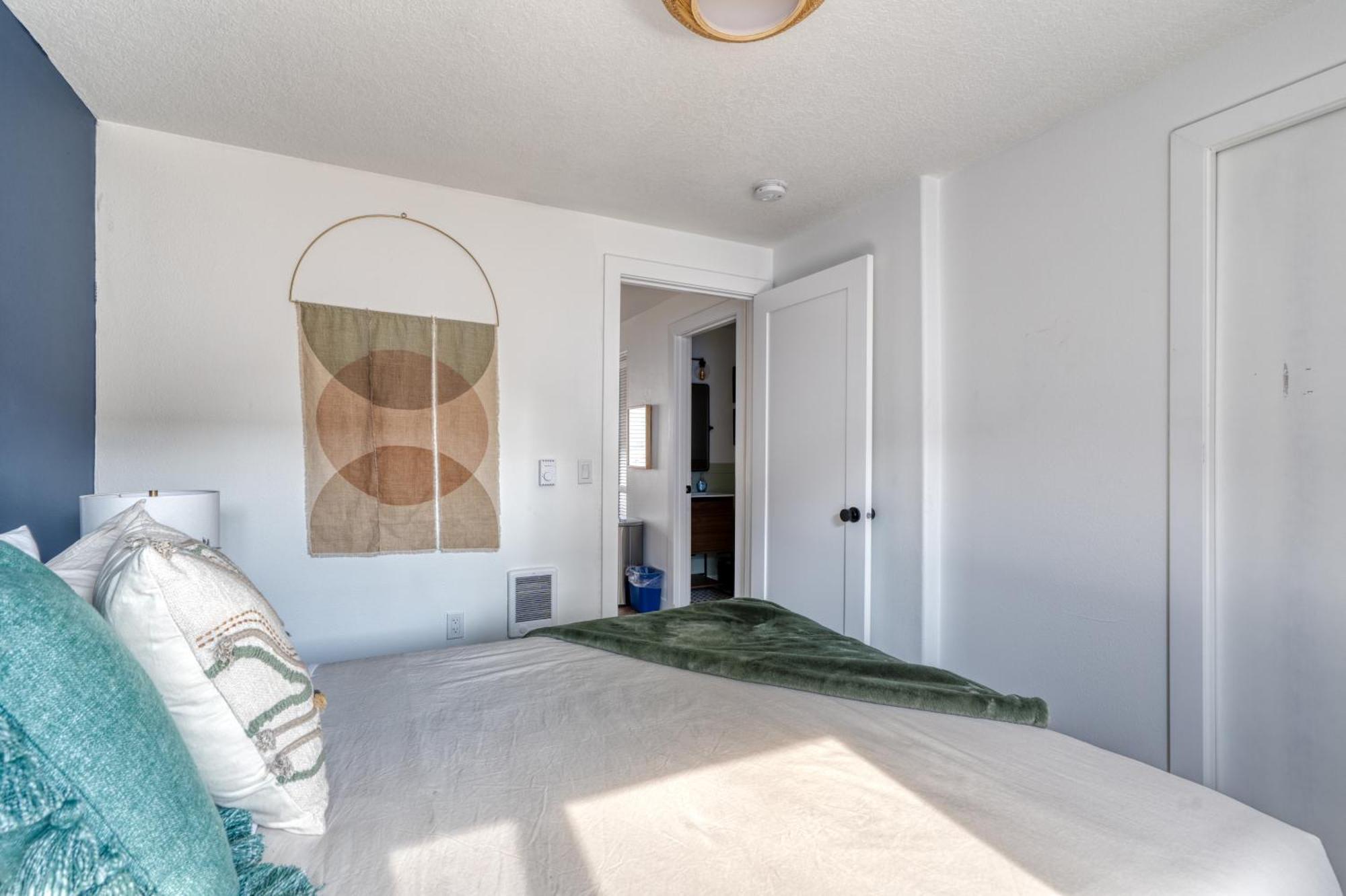 Apartment - The Woodstock - Reed College & Vintage Shops