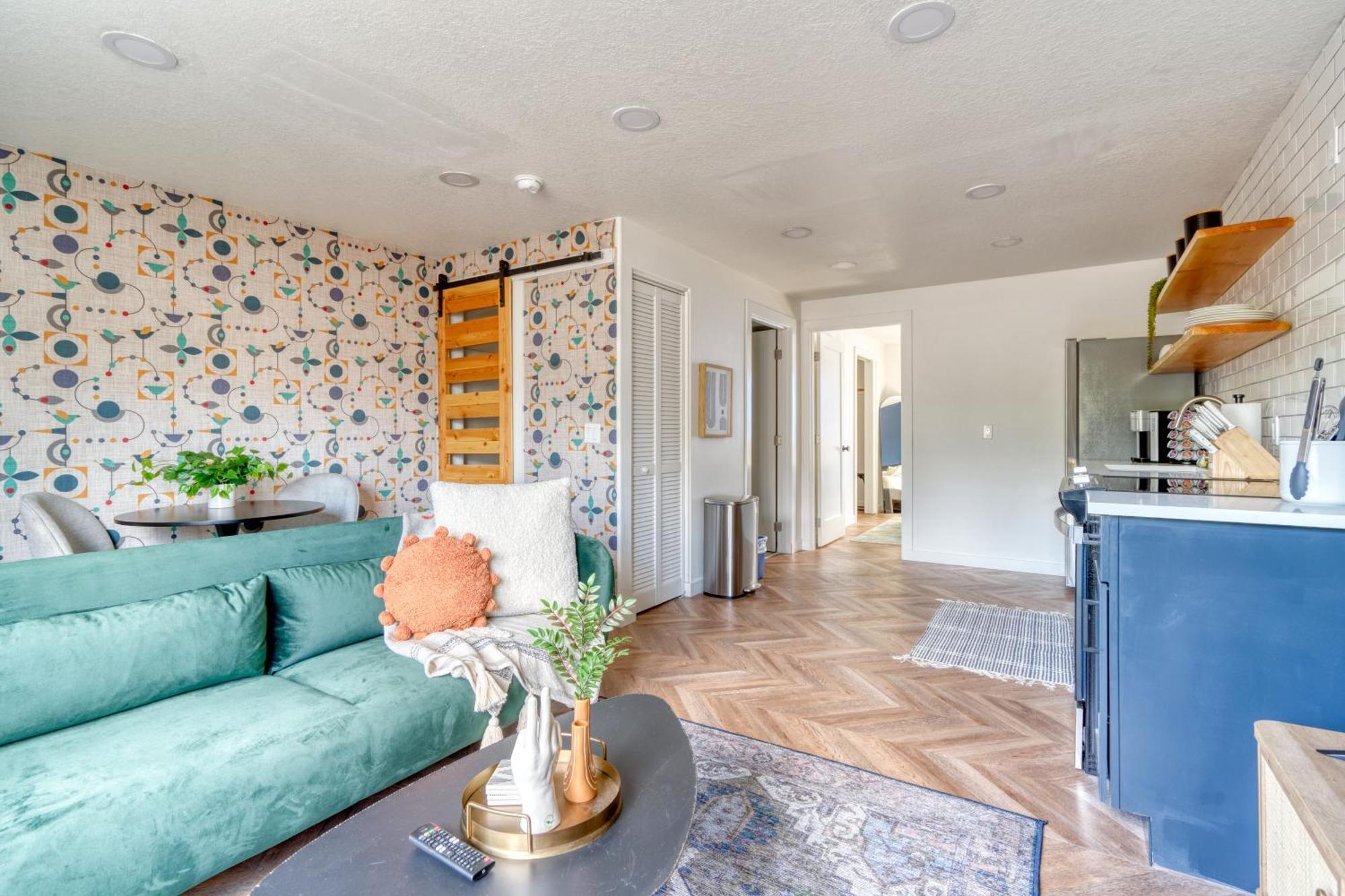 - The Woodstock - Reed College & Vintage Shops Apartment