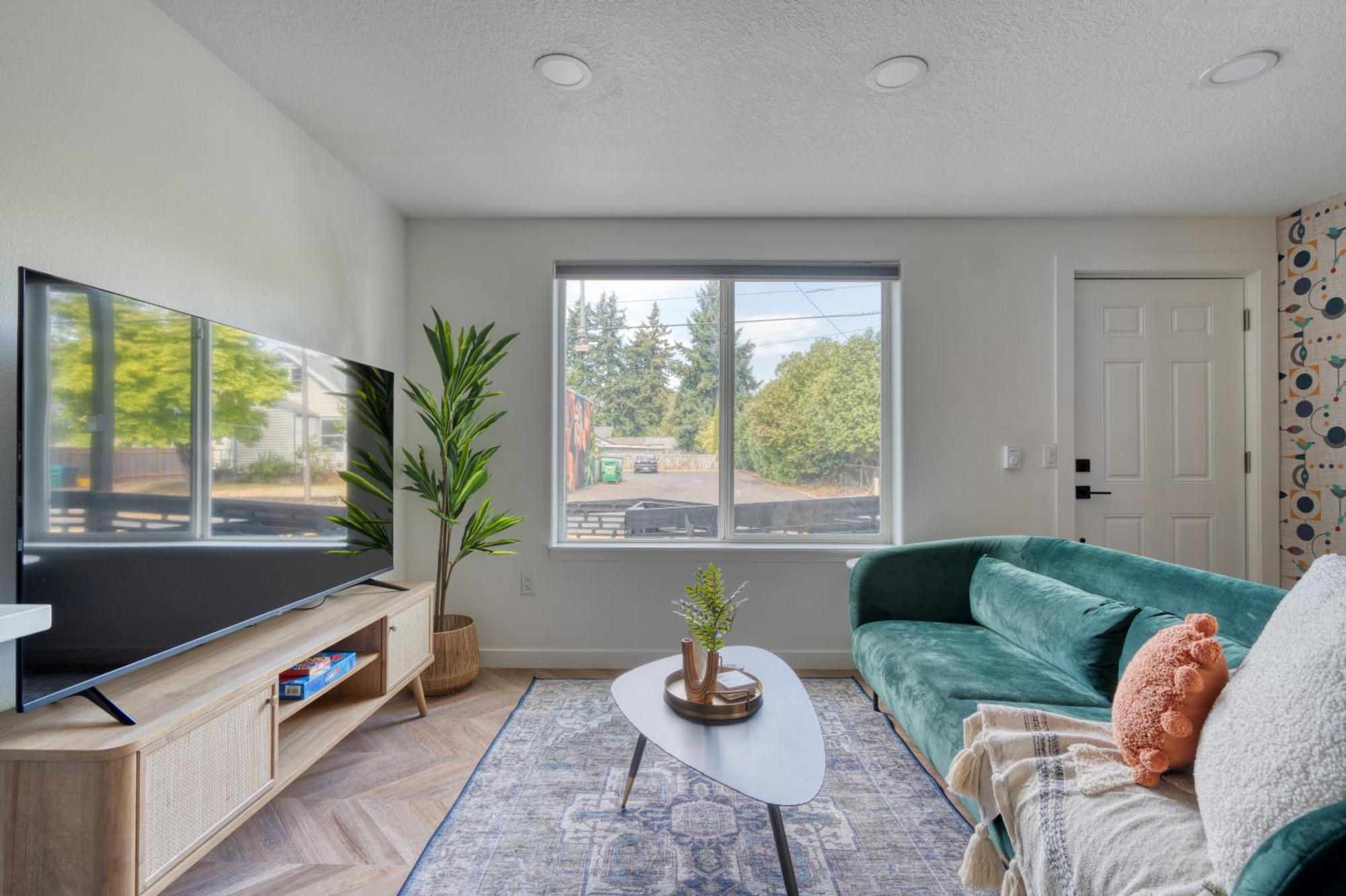 Apartment - The Woodstock - Reed College & Vintage Shops *